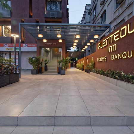Plenteous Inn Ahmedabad Luaran gambar